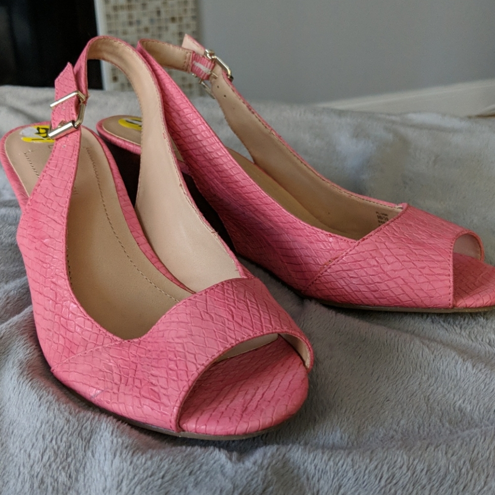 Peep toe shoes - Picture 4 of 4
